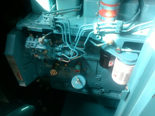 ขายเครื่องปั่นไฟ ขมิ้น 6BT 100 kva. SET นอก