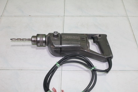 สว่านขนาด 4หุนยี่ห้อ hitachi รุ่น D10C สภาพพร้อมใช้งานครับ