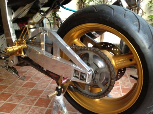 ขายSlingshot1100แต่งสตั้นเมกาของแต่งเต็มลำตามรูปคับทะเบียนโอนนอก(แค่ของแต่ง+ทะเบียนก็คุ้มแล้วคับ)สนใจโทรเลย0858742300ตี๋คับ