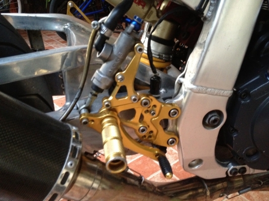 ขายSlingshot1100แต่งสตั้นเมกาของแต่งเต็มลำตามรูปคับทะเบียนโอนนอก(แค่ของแต่ง+ทะเบียนก็คุ้มแล้วคับ)สนใจโทรเลย0858742300ตี๋คับ