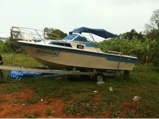 ขายด่วน เรือสวยมาก ขนาด 23 ฟุต ราคาถูก สนใจโทร 081-9399730 คุณวุฒิ