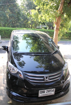 Honda freed 2012 ขายดาวน์ ด่วน ถูก ๆ ครับ