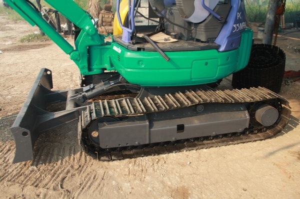 มือสองญี่ปุ่นนำเข้าเอง แบคโฮ KOMATSU-PC35MR-1 รุ่นใหม่สุดๆ เทียบเท่า (PC35-8) มือสองญี่ปุ่นแท้ สภาพดี ทำสีแล้ว รถพร้อมใช้ ราคาคุยกันได้ มีบริการขนส่ง มือสองญี่ปุ่นนำเข้าเอง แบคโฮ KOMATSU-PC35MR-1 รุ่นใหม่สุดๆ เทียบเท่า (PC35-8) มือสองญี่ปุ่นแท้ สภาพดี ทำสีแล้ว รถพร้อมใช้ ราคาคุยกันได้ มีบริการขนส่ง