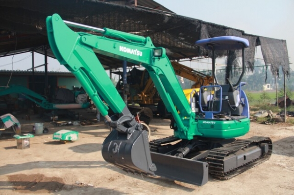 มือสองญี่ปุ่นนำเข้าเอง แบคโฮ KOMATSU-PC35MR-1 รุ่นใหม่สุดๆ เทียบเท่า (PC35-8) มือสองญี่ปุ่นแท้ สภาพดี ทำสีแล้ว รถพร้อมใช้ ราคาคุยกันได้ มีบริการขนส่ง มือสองญี่ปุ่นนำเข้าเอง แบคโฮ KOMATSU-PC35MR-1 รุ่นใหม่สุดๆ เทียบเท่า (PC35-8) มือสองญี่ปุ่นแท้ สภาพดี ทำสีแล้ว รถพร้อมใช้ ราคาคุยกันได้ มีบริการขนส่ง