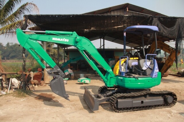 มือสองญี่ปุ่นนำเข้าเอง แบคโฮ KOMATSU-PC35MR-1 รุ่นใหม่สุดๆ เทียบเท่า (PC35-8) มือสองญี่ปุ่นแท้ สภาพดี ทำสีแล้ว รถพร้อมใช้ ราคาคุยกันได้ มีบริการขนส่ง