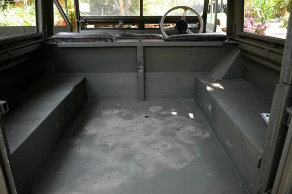 ขาย Landrover กระบะช่วงสั้น หลังคาแคปซูล ราคานี้ด่วน!! ขาย Landrover กระบะช่วงสั้น หลังคาแคปซูล ราคานี้ด่วน!!