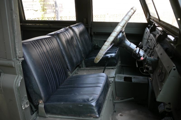 ขาย Landrover กระบะช่วงสั้น หลังคาแคปซูล ราคานี้ด่วน!! ขาย Landrover กระบะช่วงสั้น หลังคาแคปซูล ราคานี้ด่วน!!