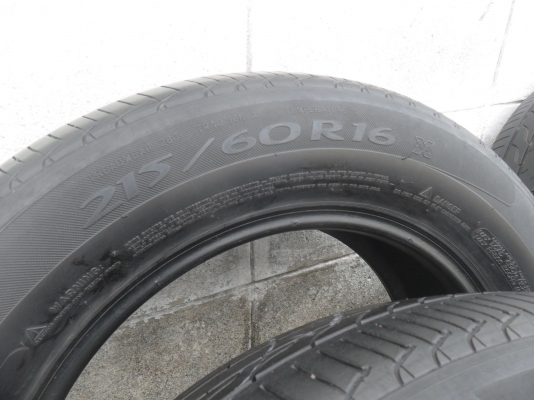 ยาง MICHELIN  215/60R16 ปี10