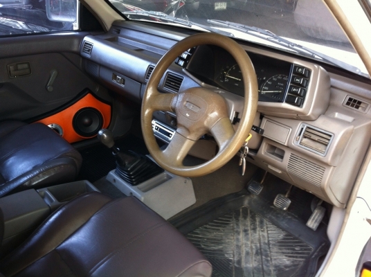 ขายอีซุซุTFR4ประตูปี93เครื่อง2.5สภาพสวยจัดแนนท์ได้