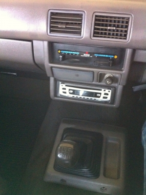 ขายอีซุซุTFR4ประตูปี93เครื่อง2.5สภาพสวยจัดแนนท์ได้