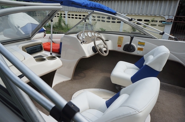 ขายเรือ 19.7ฟุต เครื่อง mercuiser MPI 4.3L 220hp