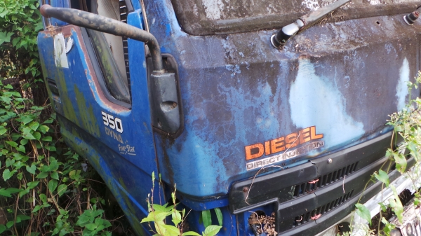 TOYOTA  6  ล้อ  หัวเดิม  เครื่องเดิม  ค่ะ