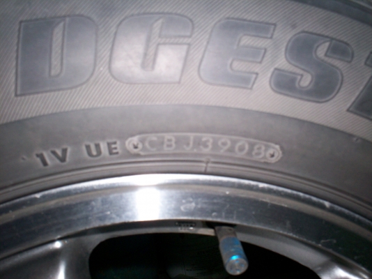 ล้อแม็กสกายลายGTS 5รู114 ขอบ16 กว้าง6.5 พร้อมยาง สภาพพร้อมใช้ มี2วงครับ