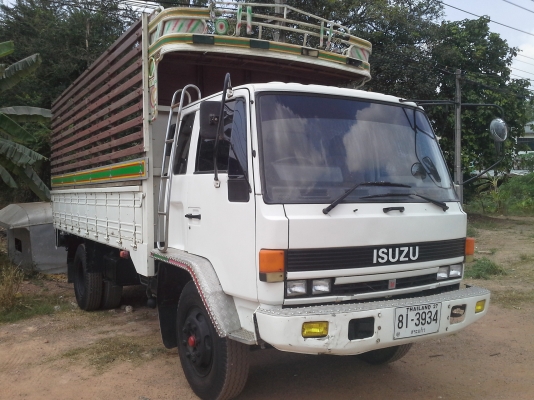 ขาย 6ล้อisuzu 145แรง