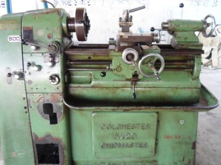 แท่นกลึง 3 ฟุต อังกฤษ  2 เพลา เกียร์บล็อก  40,000