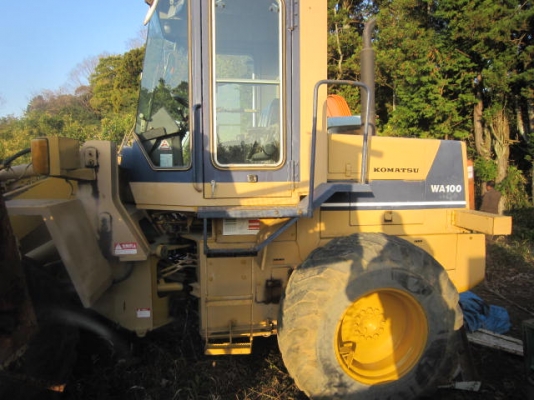 รถตักล้อยาง  WA100-1-20997  สภาพเดิมจากนอก  ยังไม่เคยใช้งานในไทย  โทร.081-373-0559