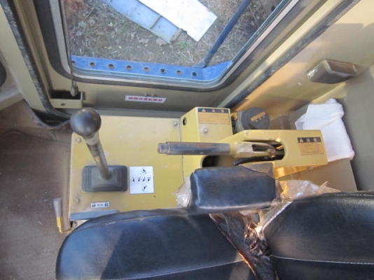 รถตักล้อยาง  WA100-1-20997  สภาพเดิมจากนอก  ยังไม่เคยใช้งานในไทย  โทร.081-373-0559