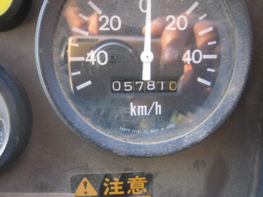 รถตักล้อยาง  WA100-1-20997  สภาพเดิมจากนอก  ยังไม่เคยใช้งานในไทย  โทร.081-373-0559