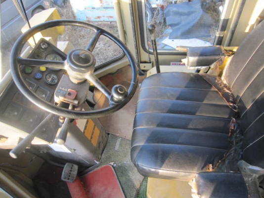 รถตักล้อยาง  WA100-1-20997  สภาพเดิมจากนอก  ยังไม่เคยใช้งานในไทย  โทร.081-373-0559