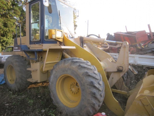 รถตักล้อยาง  WA100-1-20997  สภาพเดิมจากนอก  ยังไม่เคยใช้งานในไทย  โทร.081-373-0559