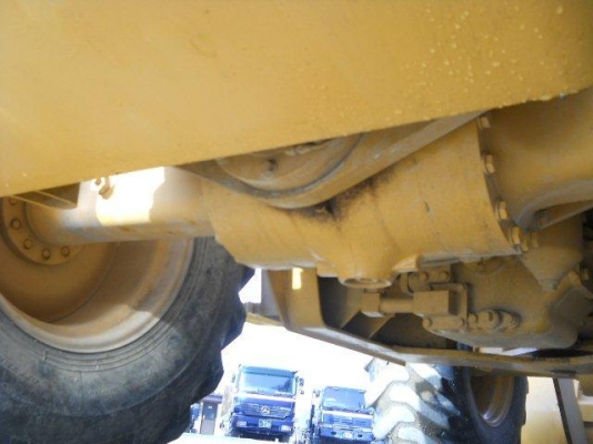 รถตักล้อยาง WA100-1 มีตู้เก๋งจากนอก  ยังไม่เคยใช้งานในไทย โทร.081-373-0559