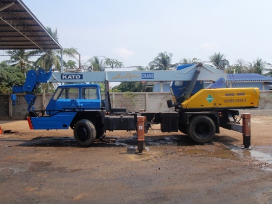 ขาย11ตัน มีทะเบียนพร้อม