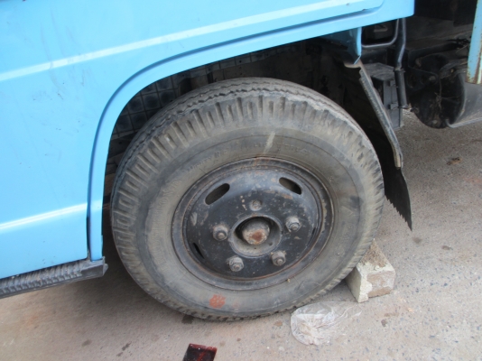 ขาย NKR ล้อ หัวยกได้ รถห้างแท้สวยจริงๆเอาช่างมาดูได้เลย กระบะไม้พร้อมกรง