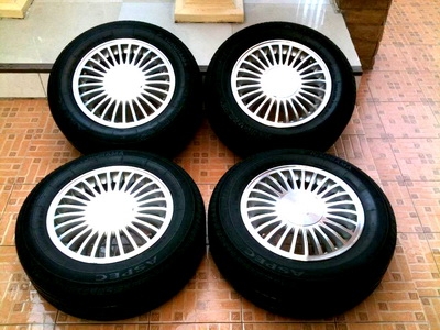 ล้อแม็กซ์ 15นิ้ว พร้อมยาง ขนาด 5 รู 114