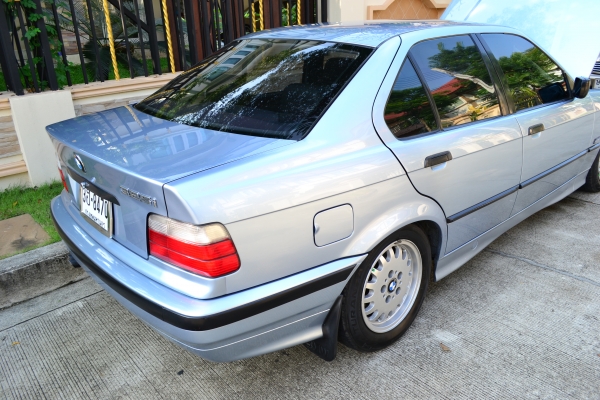 ขายด่วน BMW 325 M50  e36