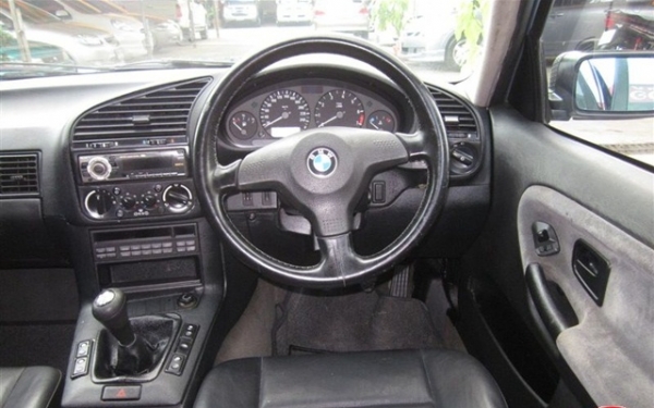 ขายด่วน BMW 325 M50  e36