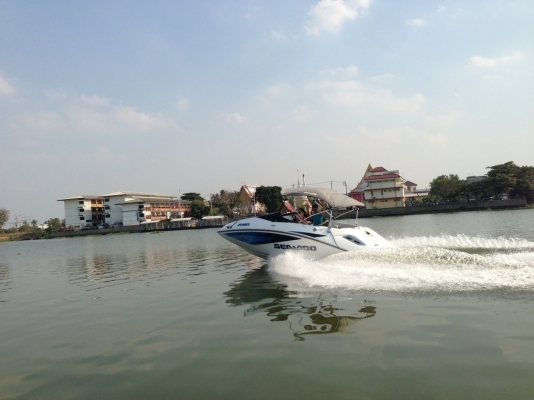 Jet boats seadoo challenger 180 ปี2005 ขายขาดทุนครับ