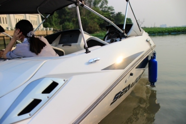Jet boats seadoo challenger 180 ปี2005 ขายขาดทุนครับ