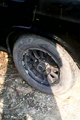 แยกอะไหล่ ดักสันB110เครื่องA14 เกียร์ธรรมดา6500ประตูบานละ1000ล้อแม็ก2000