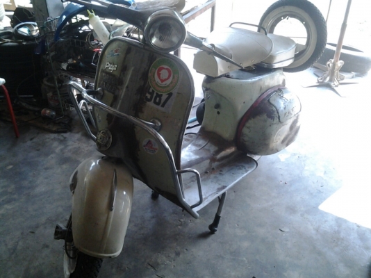 ขาย vespa 64 เครื่อง PX ครับ 27999 สีแห้งๆครับ