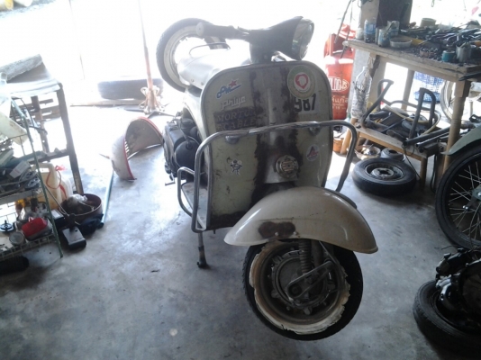 ขาย vespa 64 เครื่อง PX ครับ 27999 สีแห้งๆครับ