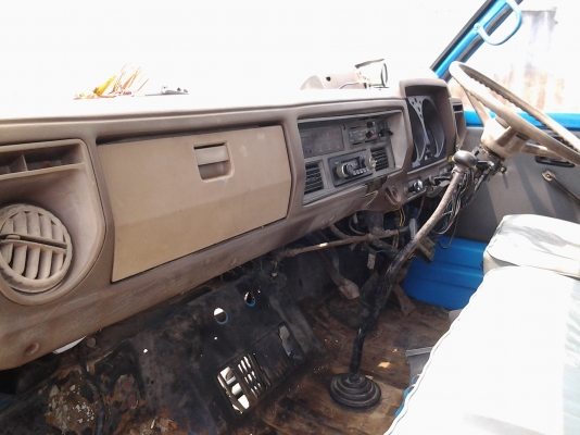 KS32 รถห้างยาว5เมตร เครื่อง110แรง พร้อมใช้ อุปกรณ์ครบ สีเต็ม มีกันชน