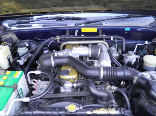 รถสวย เครื่องดี ดนตรีเพราะ รถสวย เครื่องดี ดนตรีเพราะ