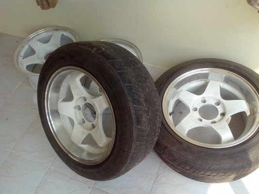 ขายแม็กขอบ17 หน้า7.5 หลัง 8.5 ราคาถูก