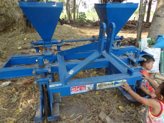 ขายลิปเปอร์ฝังปุ๋ยของศรีกำแพงแสน ขายลิปเปอร์ฝังปุ๋ยของศรีกำแพงแสน