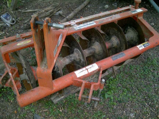 ผานพรวน (ผาน 6 ) ตราช้าง