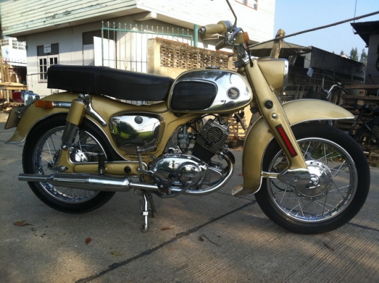 ขายc92 ทะเบียนพร้อมเอกสารการโอน ชุบทั้งคัน เครื่องจบๆ ไฟติดทุกดวง อะหลั่ยเก่าแถมให้เยอะ