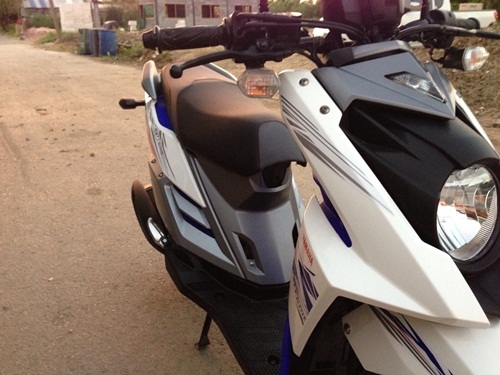ขายyamaha ttxสีขาวน้ำเงินปี2555 ขายyamaha ttxสีขาวน้ำเงินปี2555