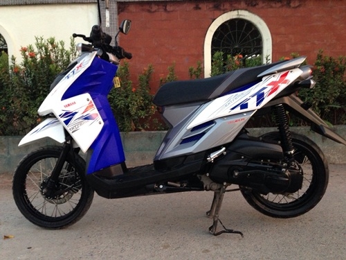 ขายyamaha ttxสีขาวน้ำเงินปี2555