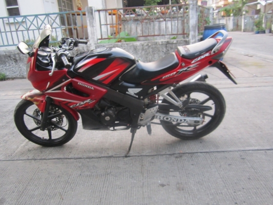 ยังไงก็ขาย CBR150Rปี49ไมเหลือง ล้อแม็กแท้เครื่องดีเดิมๆชุดโอนครบ ยังไงก็ขาย CBR150Rปี49ไมเหลือง ล้อแม็กแท้เครื่องดีเดิมๆชุดโอนครบ