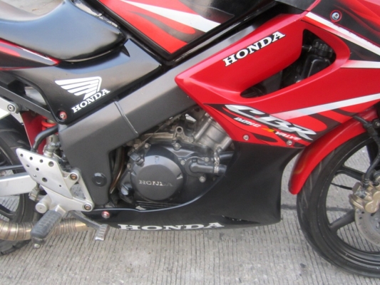 ยังไงก็ขาย CBR150Rปี49ไมเหลือง ล้อแม็กแท้เครื่องดีเดิมๆชุดโอนครบ ยังไงก็ขาย CBR150Rปี49ไมเหลือง ล้อแม็กแท้เครื่องดีเดิมๆชุดโอนครบ