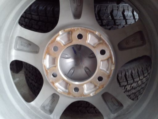 ล้อแม็ก Isuzu V-cross 17 ยาง 255-65-17 ปี 12 ล้อแม็ก Isuzu V-cross 17 ยาง 255-65-17 ปี 12