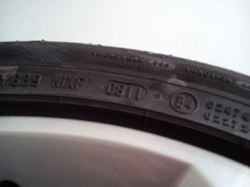 ล้อFord เฟียสต้า 16-4-100 ติดยาง คอนติเนียลทัล ปี 2013 195-50-16 แม็กเดิมสภาพดี 4วงขาย 12,000 บาท ล้อFord เฟียสต้า 16-4-100 ติดยาง คอนติเนียลทัล ปี 2013 195-50-16 แม็กเดิมสภาพดี 4วงขาย 12,000 บาท