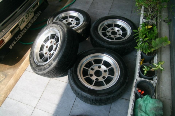 ล้อแม็กHAYACHI พร้อมยาง