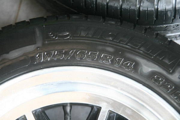 ล้อแม็กHAYACHI พร้อมยาง ล้อแม็กHAYACHI พร้อมยาง