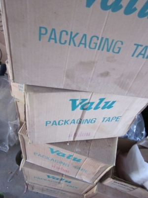 ล้างสต๊อก!!! เทปกาวสีชา Valu (OPP TYPE) ขนาด 2"x45y หลายกล่อง 72 ชิ้น/กล่อง = 890 บาท/กล่อง ซื้อหลายกล่องคิดราคาพิเศษ